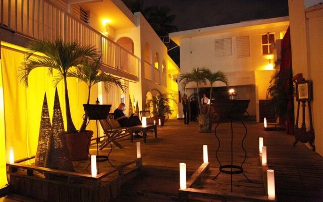 hotelImage