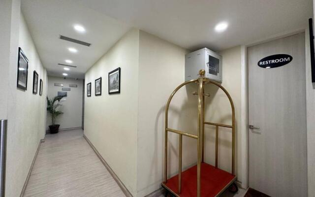 Hotel Hardik Palacio