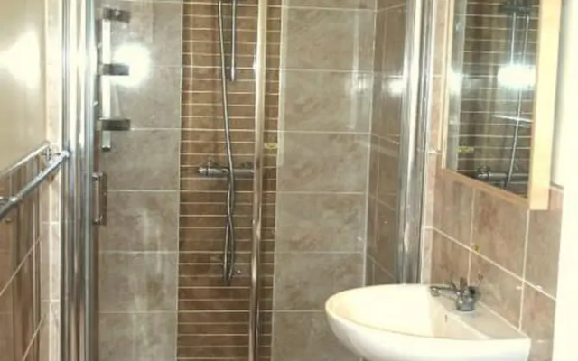 Melbourne-Ardenlea Hotel