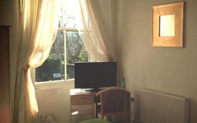Chapel Cross Guest House