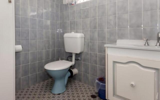 Quarterdeck, Unit 3/12 Magnus Street