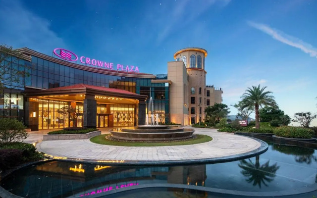 Crowne Plaza Zhoushan Seaview, an IHG Hotel