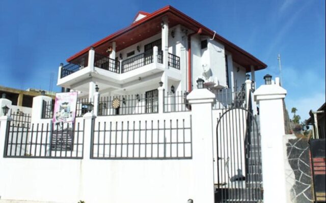 Risean's White Palace