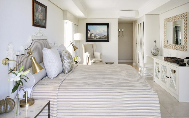 The Twelve Apostles Hotel and Spa