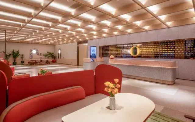 Orange Hotel (Xuzhou Yunlong Lake Sanpeng Square Branch)