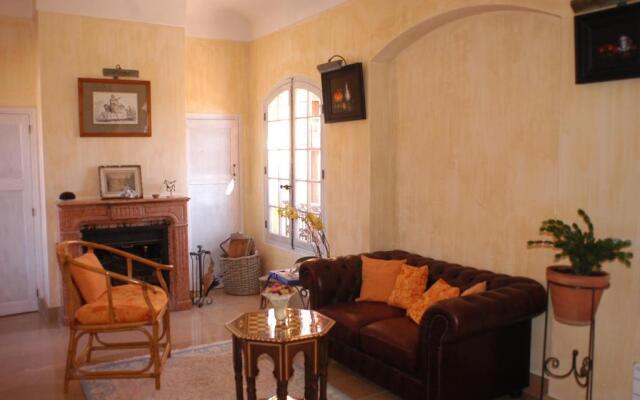 Domaine De Sainte Annette