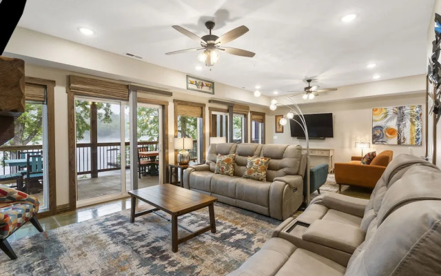That Lakefront Taneycomo House - Branson