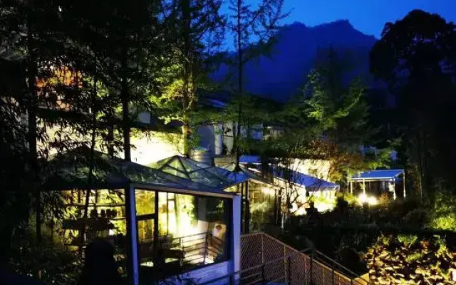 Geyuan Hostel