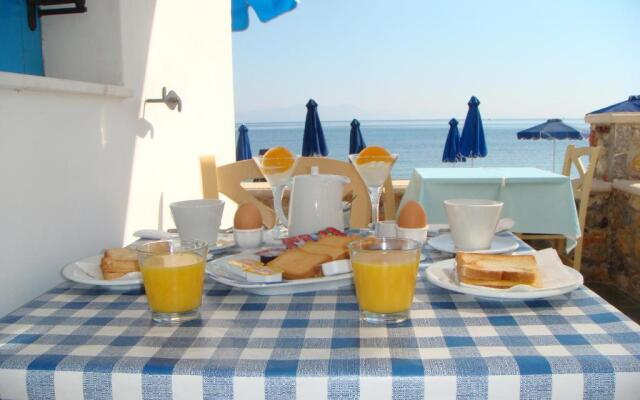 Dream Island Hotel