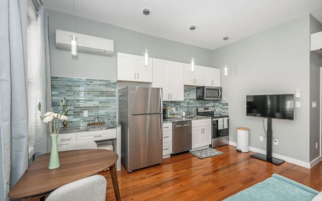 Findlay Market Suite 2