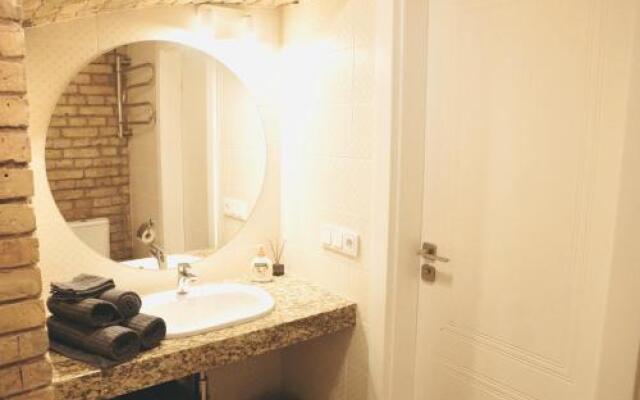 Tomy Old Town Apartments