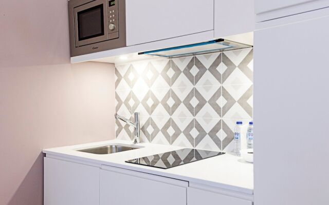 Cimo de Vila 62 by LovelyStay