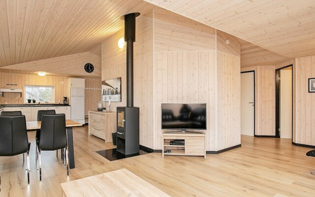 Modern Holiday Home in Jutland Midtjylland With Sauna