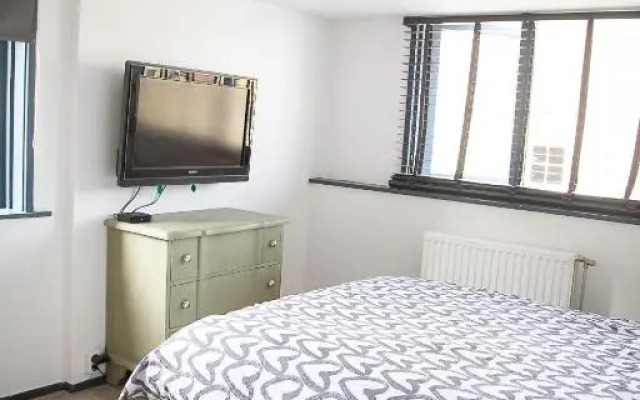 Bed and Wine Nonsolovino