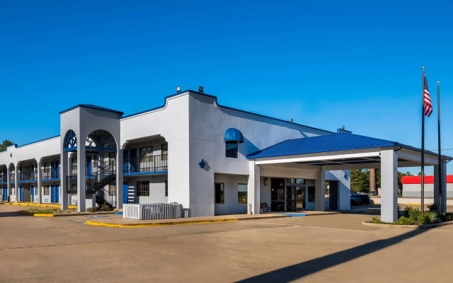 Quality Inn near Parc Natchitoches