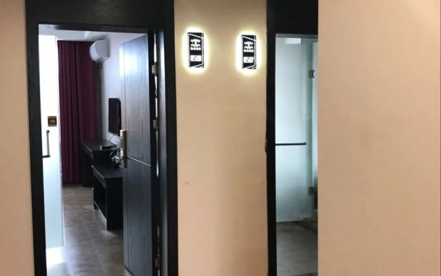 Hyatt Regency (Shangqiu Medical College)