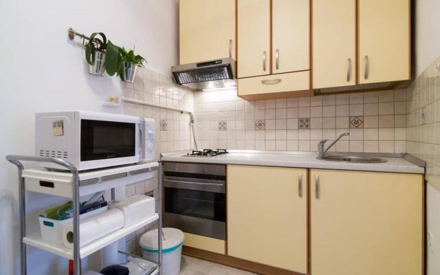 Cosy Studio Apartment 2