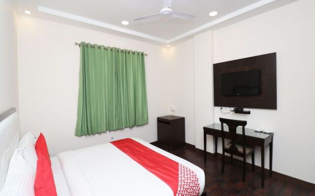 Collection O 27732 Hotel Avasa Inn