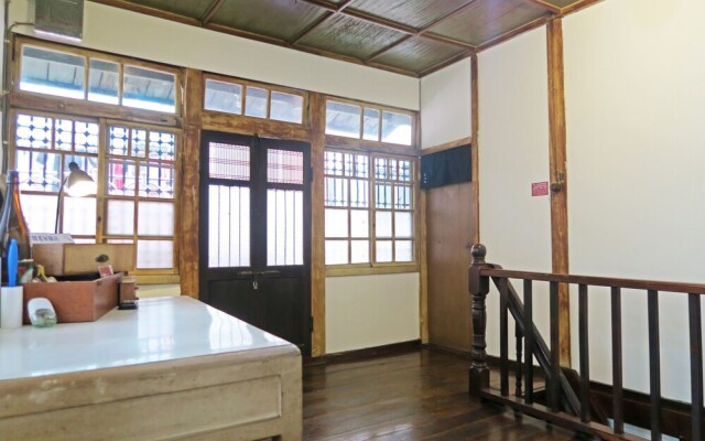 The Old House Chiayi B&B