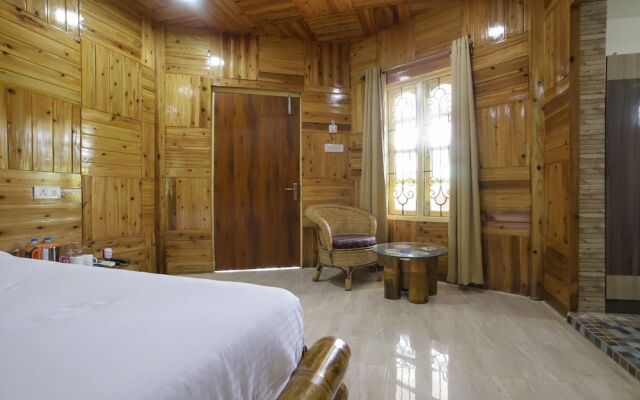 Resort Trimurti