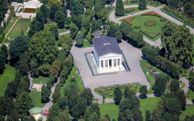 Studio in Vienna Near Museumsquartier