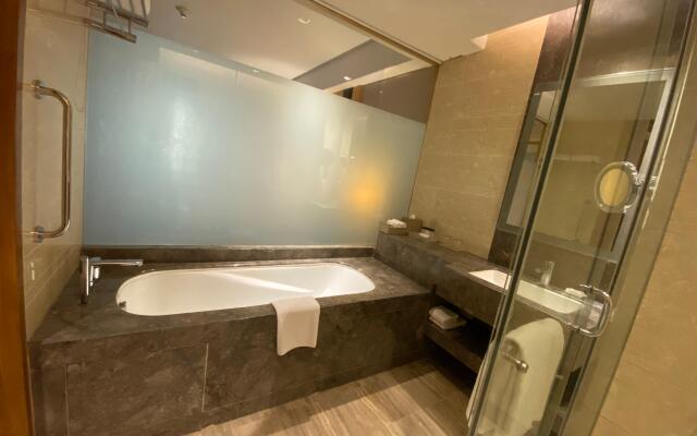 Holiday Inn New Delhi Mayur Vihar Noida by IHG