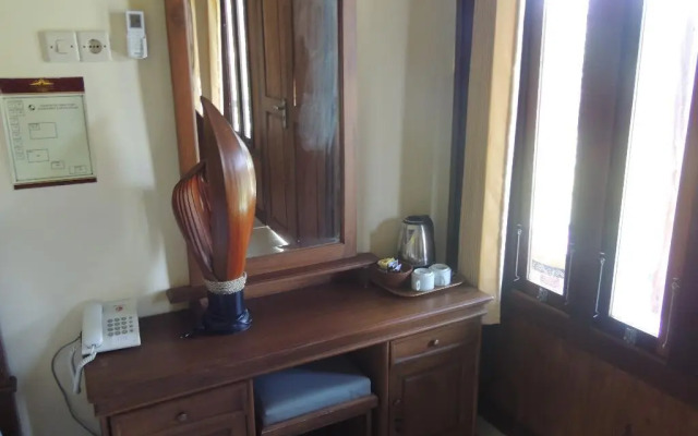 Balkondes Karanganyar (Pottery Academy)