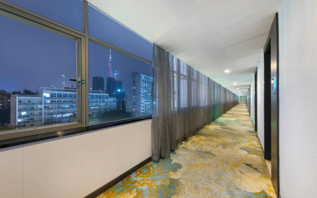 Movie Star Hotel