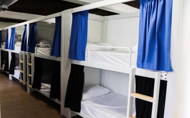 R4Hostel