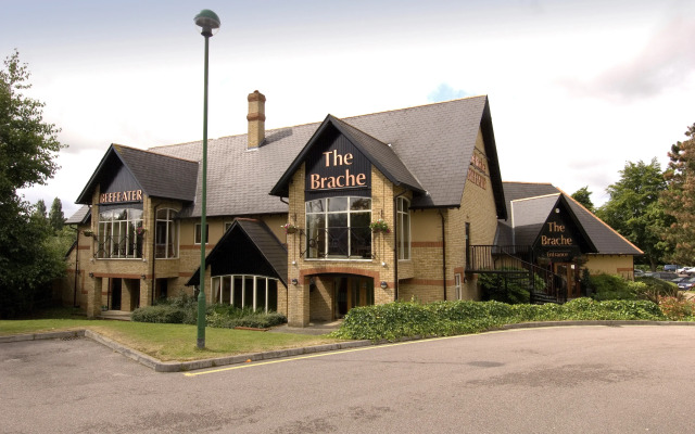 Premier Inn Luton Airport