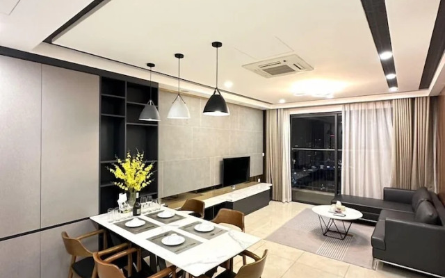 Luna's House in Vinhomes D'Capitale