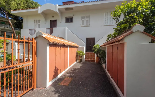 Quiet Apartment by Wonderful Italy