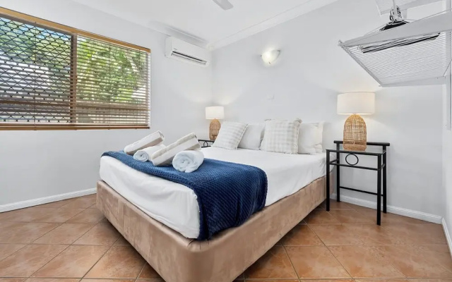 Dolce Vita Beachfront Holiday House