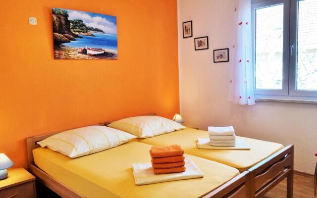 Apartments Mandaric