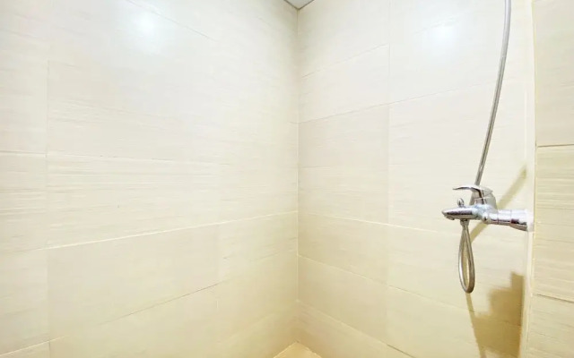 Nice 2Br At Gateway Pasteur Apartment