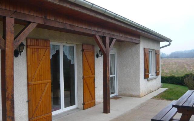 Gîte Fontenoy-le-Château, 3 pièces, 4 personnes - FR-1-589-24