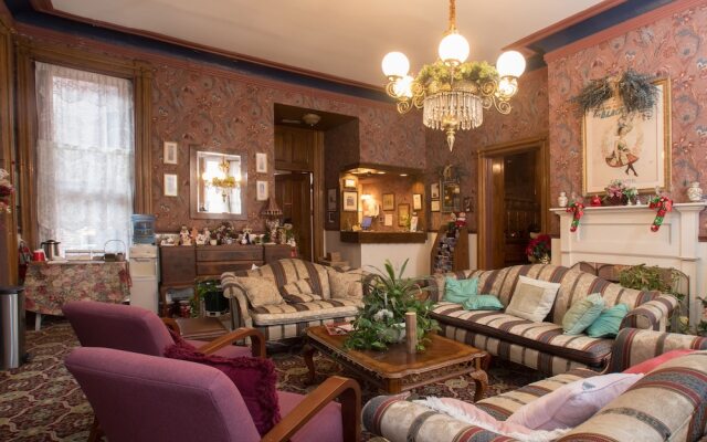 Biltmore Suites Hotel