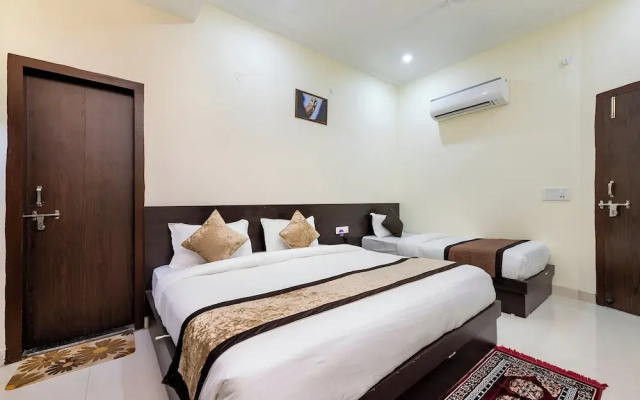 Hotel Ravi Residency