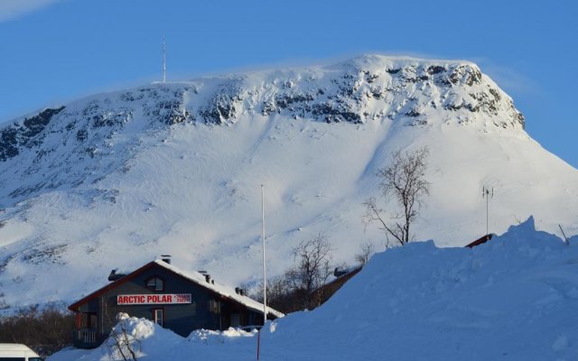 ArcticPolar Holiday Village