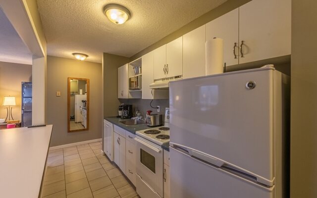 Banff Boundary Lodge-Mountain View Condo