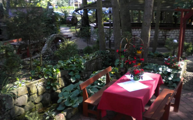 Fantazja - Restauracja i Noclegi