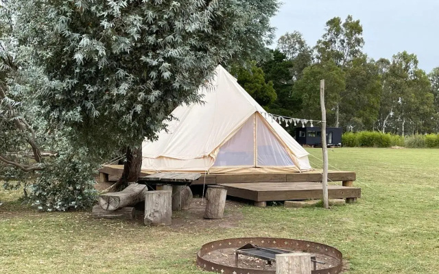 REFUGIO Natural Glamping