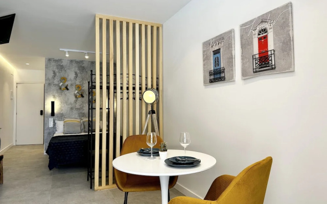 Loft 18 Beach Front Marbella - EaW Homes