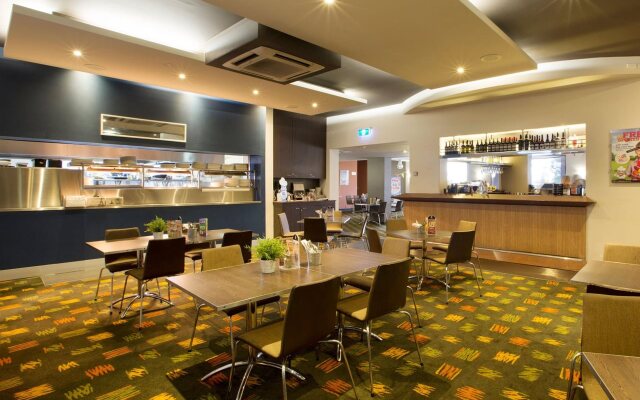 Nightcap at St Albans Hotel
