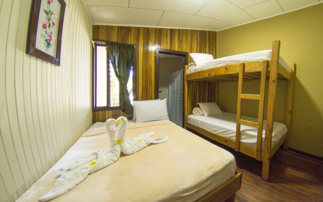 Monteverde Hostel Downtown