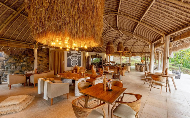 MATHIS Lodge Amed
