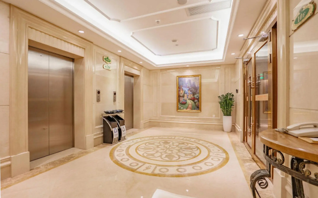 Vienna International Hotel