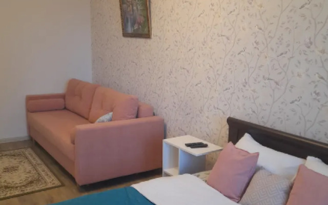 Apartment on Nansen Street 103/1/1