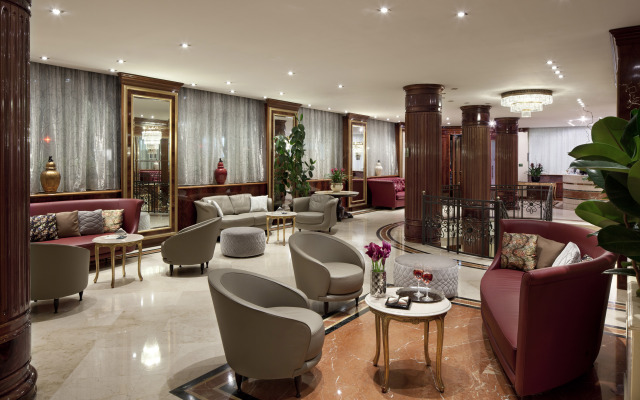 UNAHOTELS Scandinavia Milano Hotel