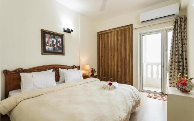 Hostie Elina-3BR Condo West/Central Delhi